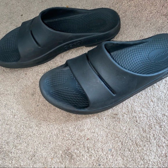 oofos shoes on sale